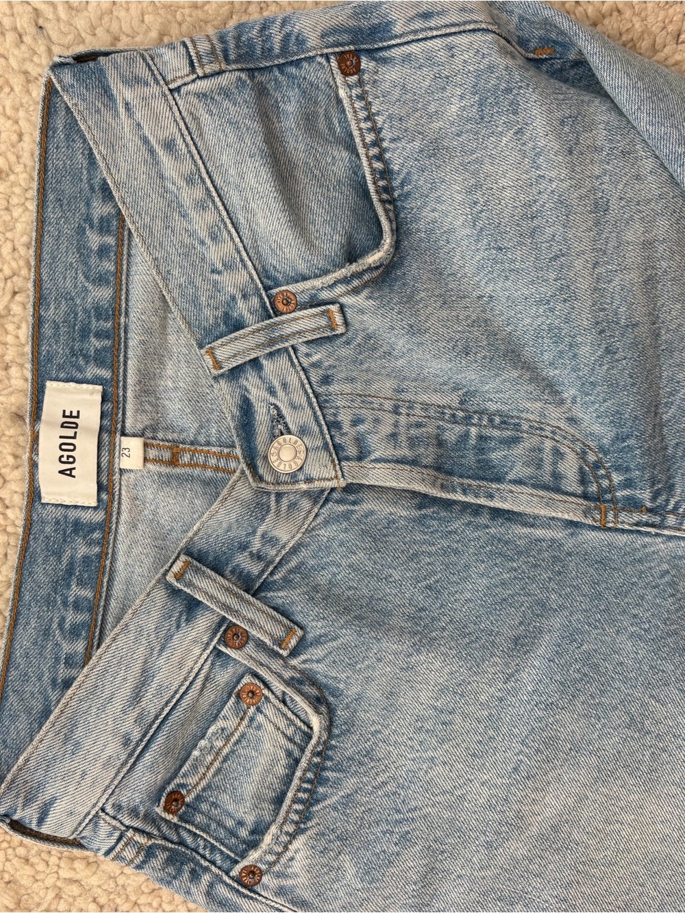 Agolde Light Wash Straight Leg Jeans - Pale Blue Denim - Picture 2 of 5